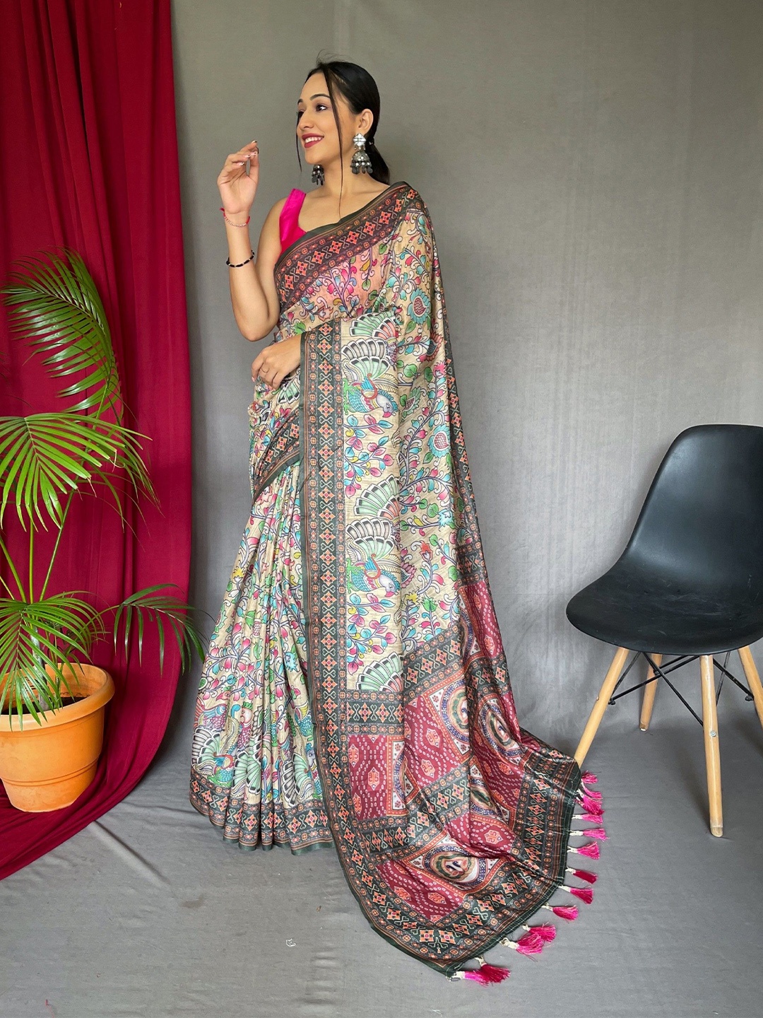 

RV CREATION Kalamkari Tussar Saree, Cream