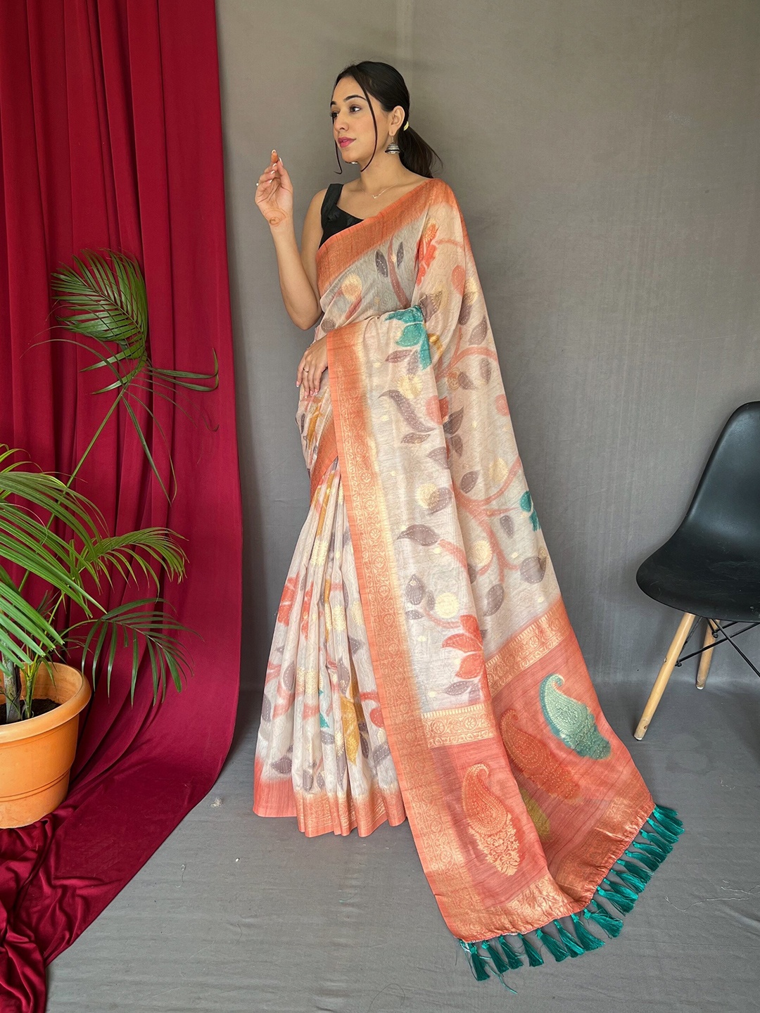 

RV CREATION Zari Tussar Saree, Peach