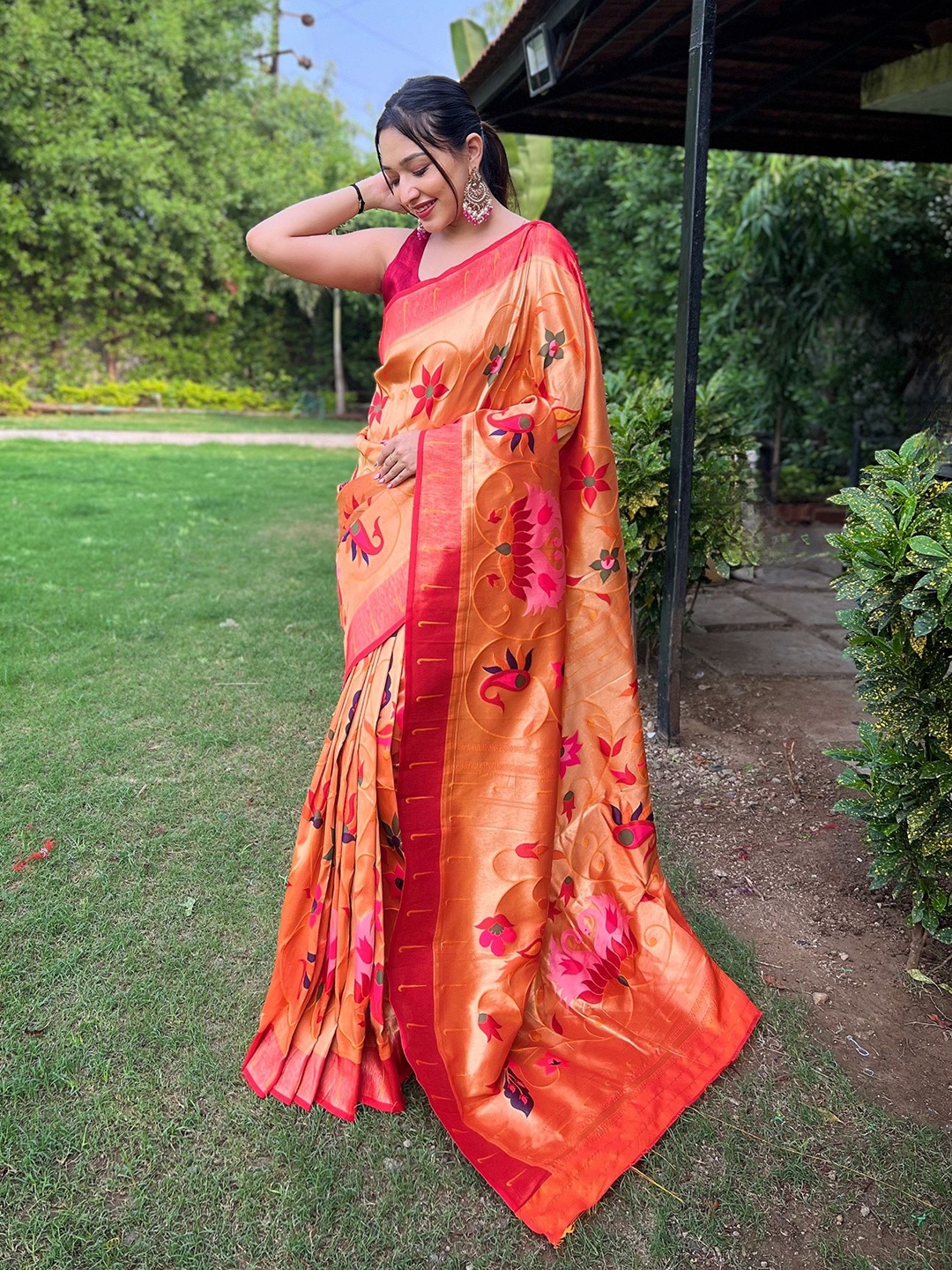 

RV CREATION Woven Design Zari Paithani Saree, Yellow