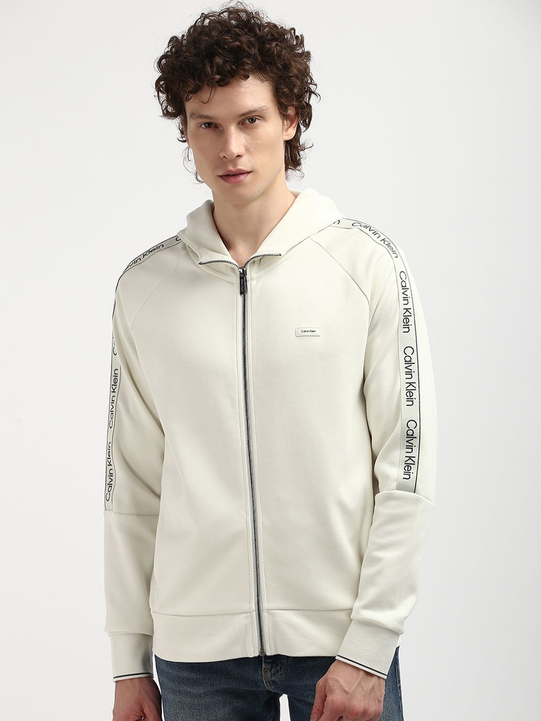 

Calvin Klein Men Long Sleeves Sweatshirt, Green