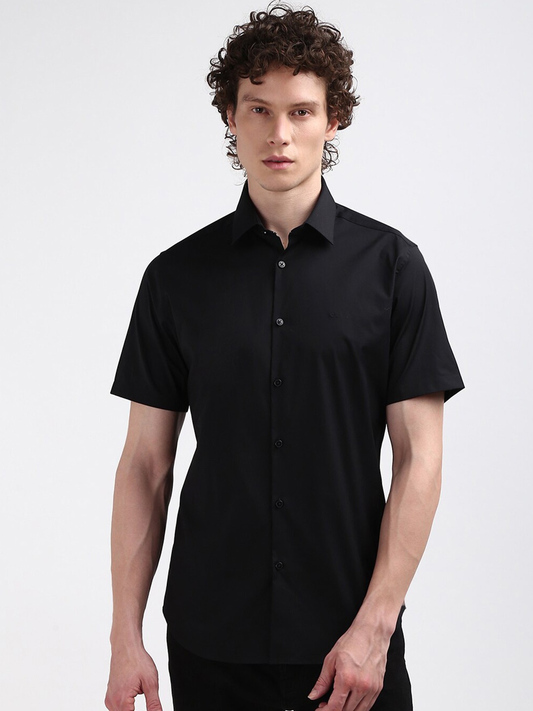 

Calvin Klein Men Solid Spread Collar Slim Fit Casual Shirt, Black