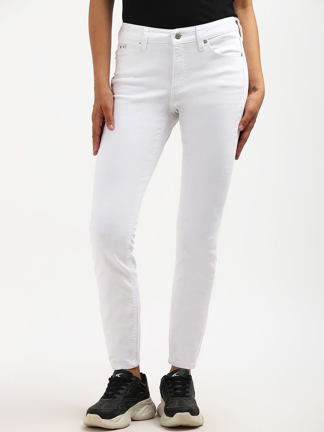 

Calvin Klein Jeans Women Skinny Fit High-Rise Cotton Jeans, White