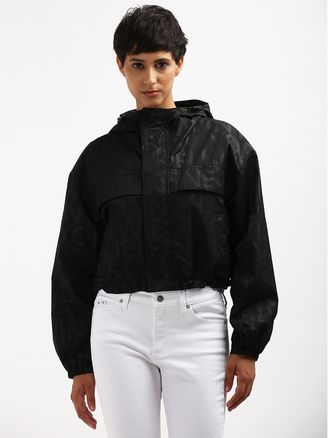 

Calvin Klein Women Printed Crop Tailored Jacket, Black