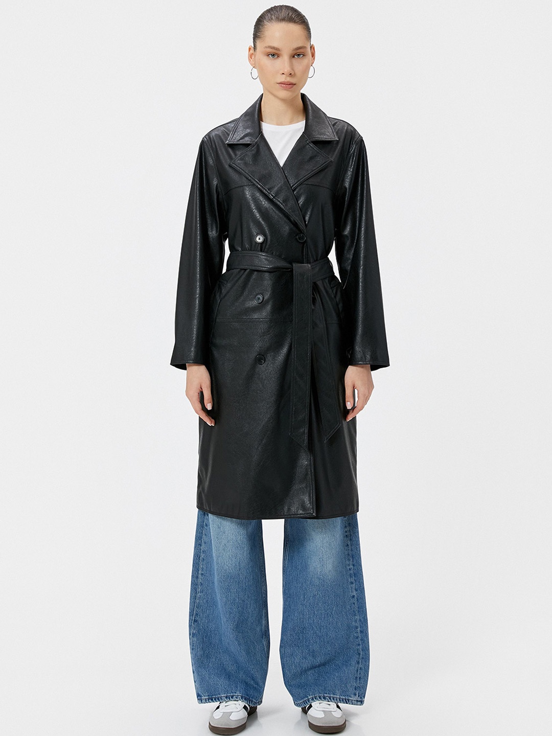 

Koton Women Lapel Collar Colourblocked Longline Tailored Jacket, Black