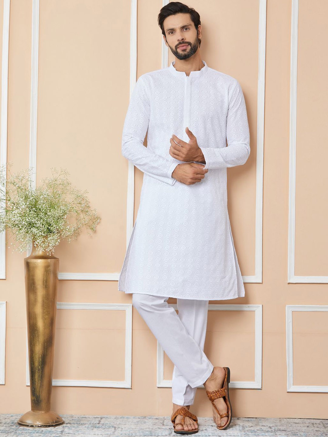 

See Designs Floral Embroidered Sequinned Pure Cotton Straight Kurta With Trousers, White