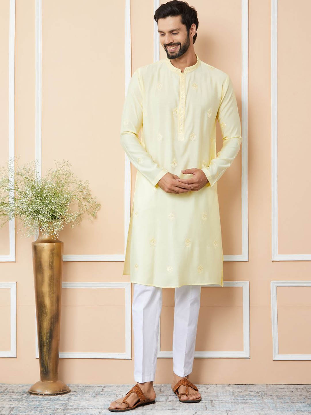 

See Designs Ethnic Motifs Embroidered Sequinned Chanderi Silk Straight Kurta With Trousers, Yellow
