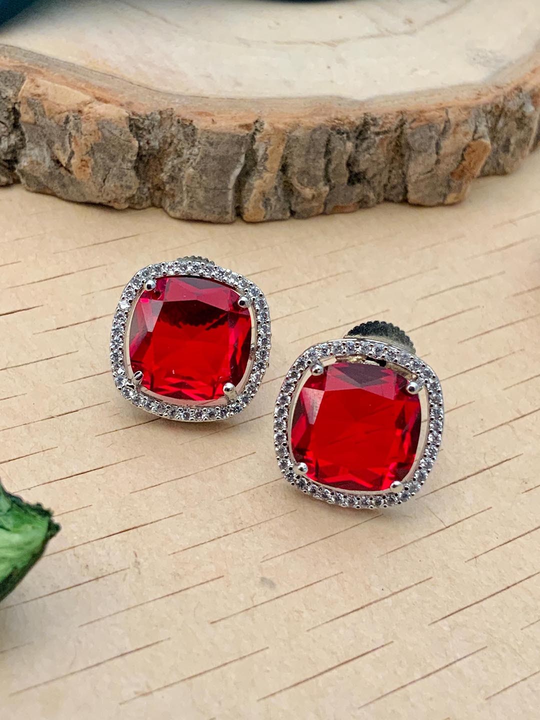 

ABDESIGNS Silver Plated American Diamond Classic Stud Earrings