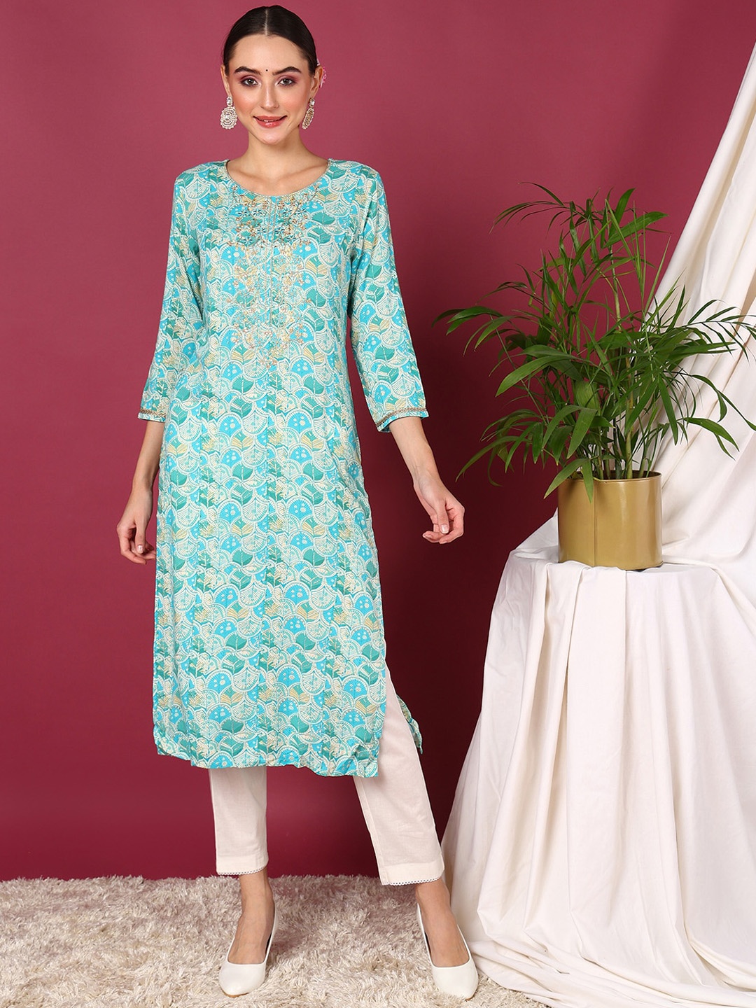 

KALINI Ethnic Motifs Printed Thread Work Kurta, Turquoise blue