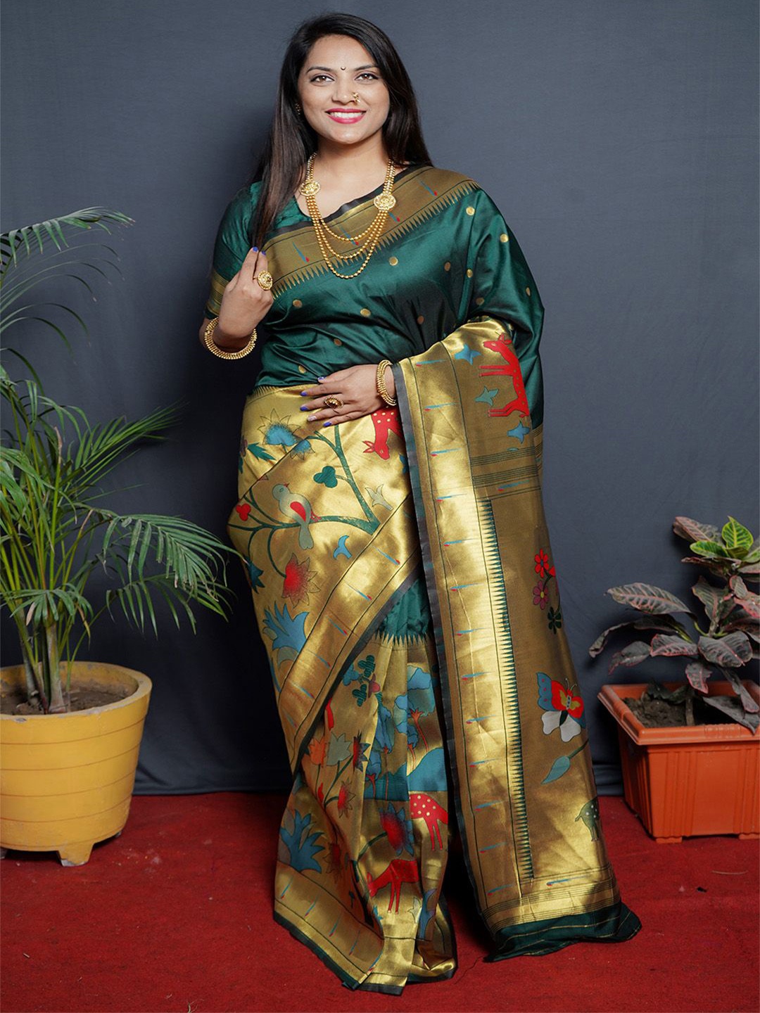 

Anouk Floral Pure Silk Paithani Saree, Green