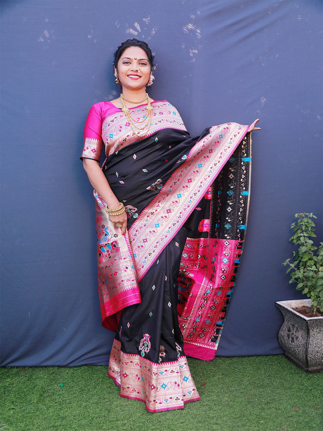 

Anouk Woven Design Zari Pure Silk Paithani Saree, Black