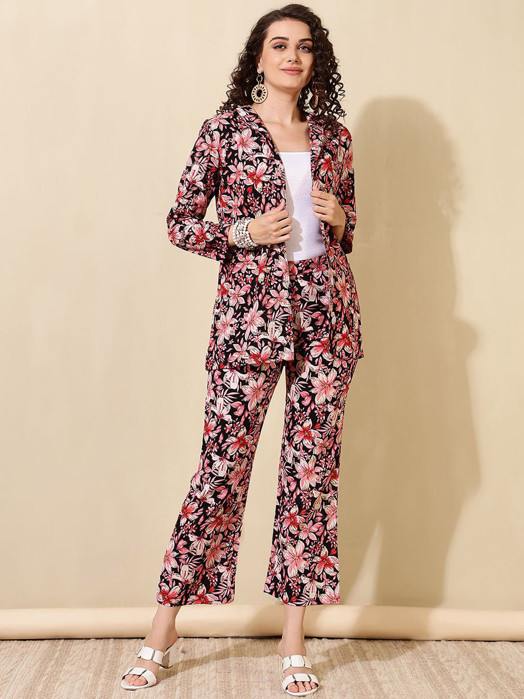 

DAEVISH Floral Printed Long Sleeves Blazer & Trouser, Black