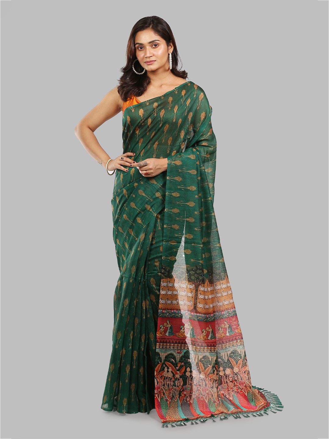 

Urbane Essence Abstract Printed Pure Silk Saree, Green