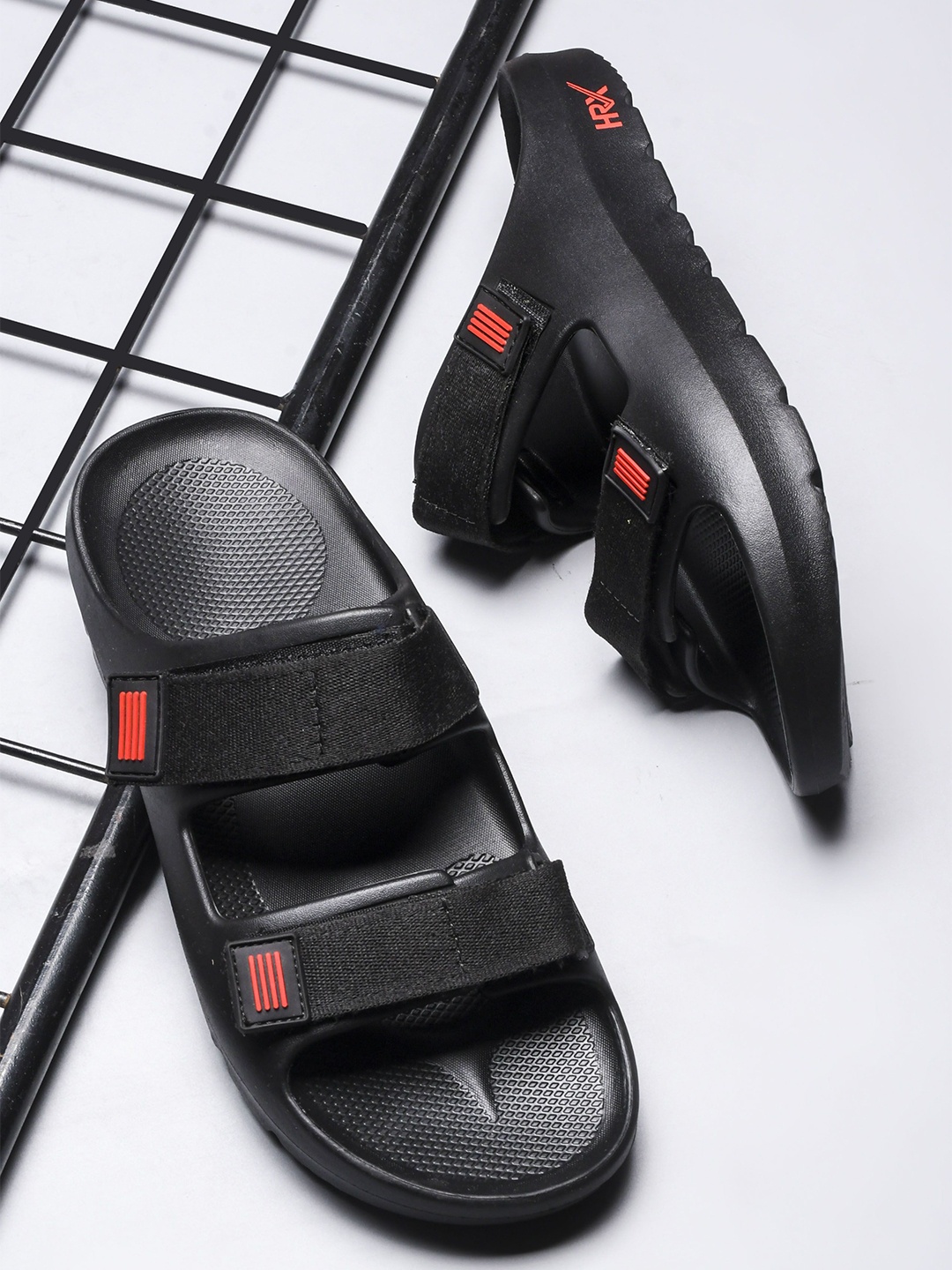 

HRX by Hrithik Roshan Men Black Rubber Slip-On