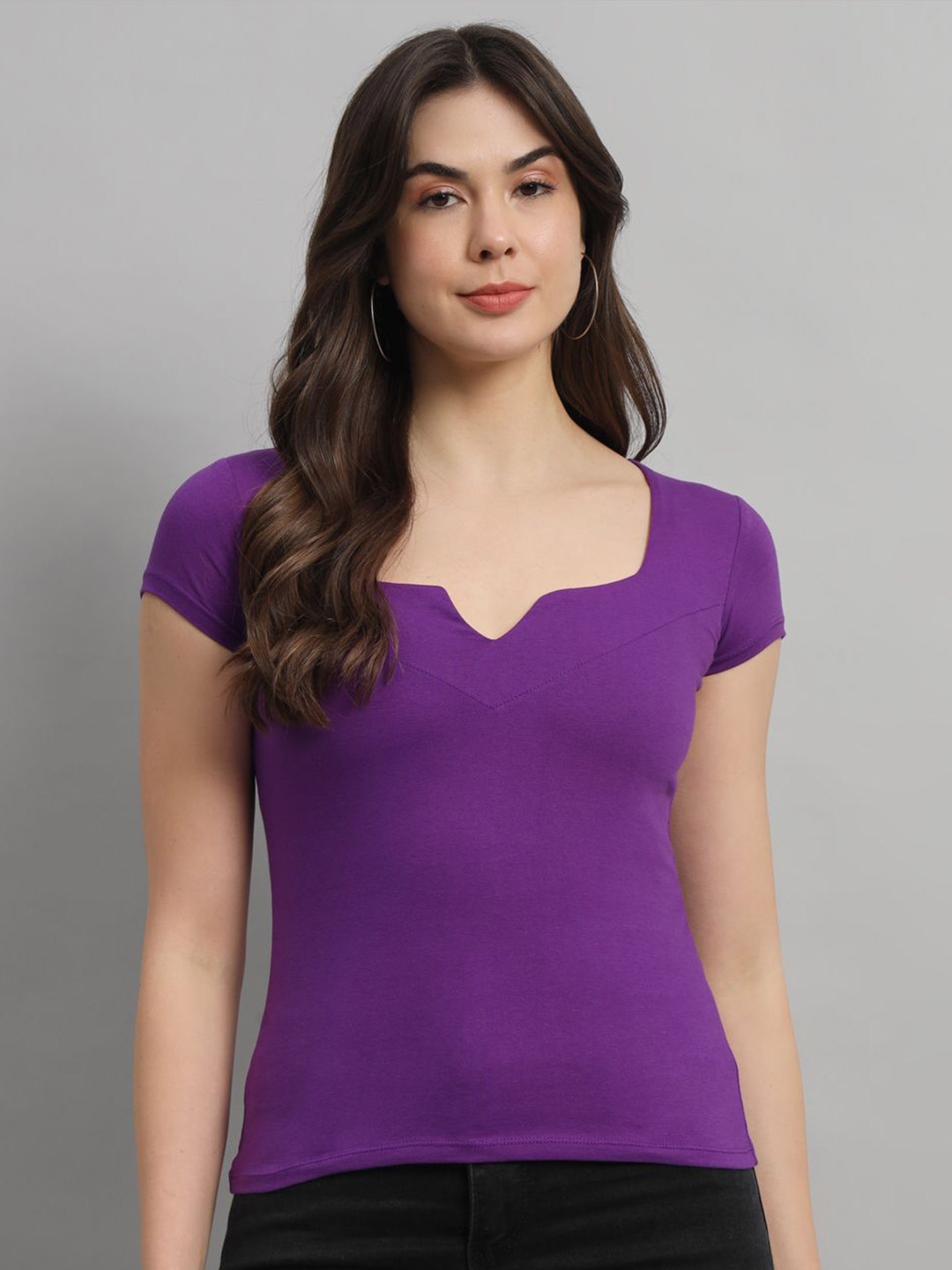 

SCORPIUS Women Short sleeve solid Fitted Top, Violet