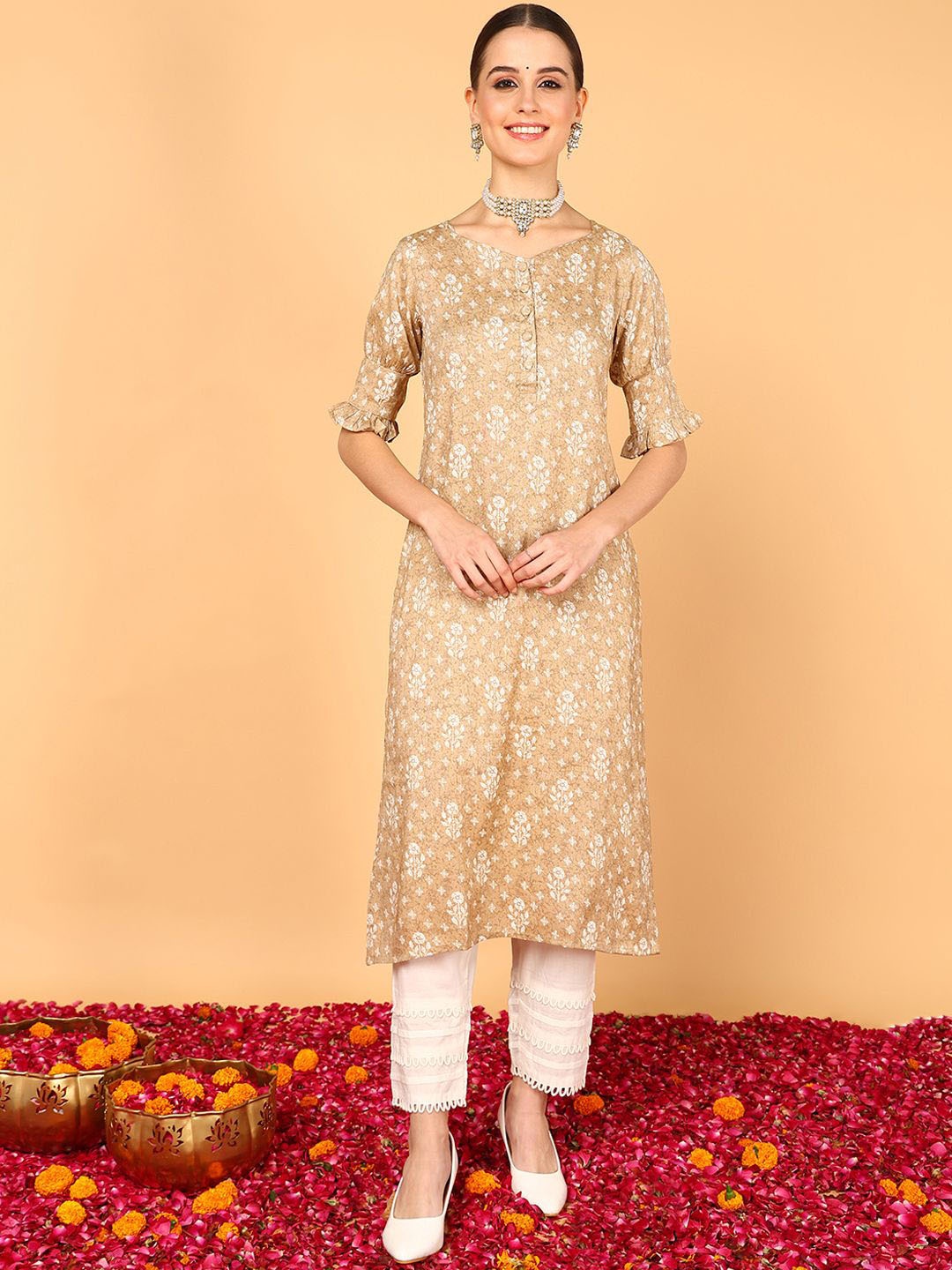 

KALINI Floral Printed V-Neck Puff Sleeves Straight Kurta, Beige