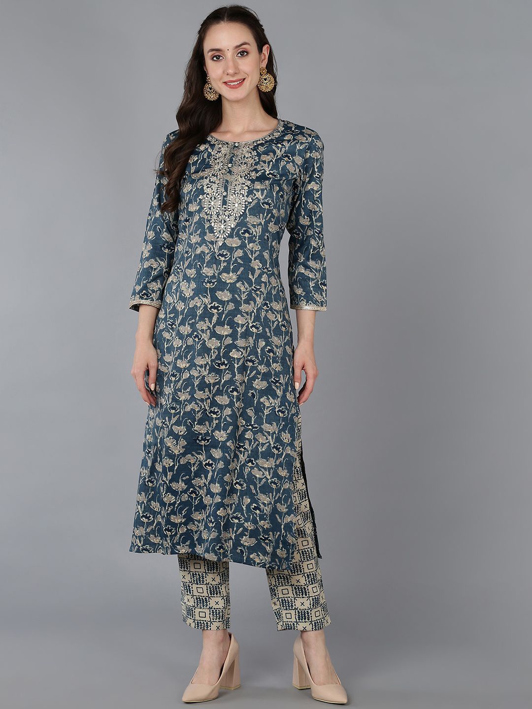 

KALINI Floral Printed Round Neck Thread Work Straight Kurta, Blue