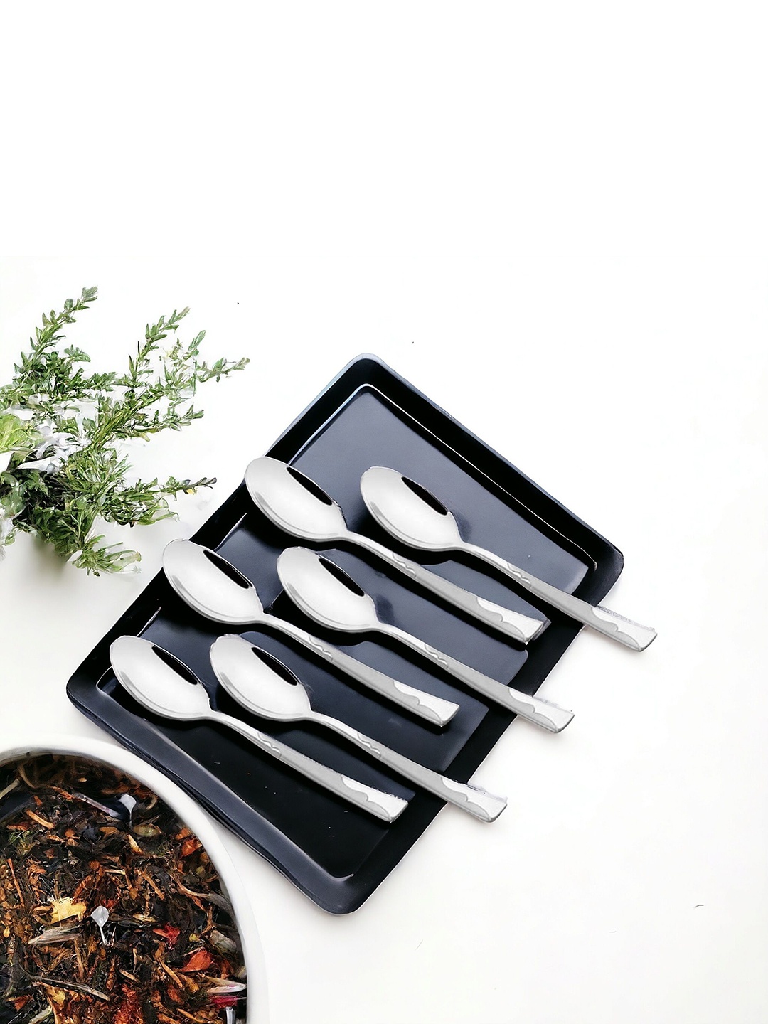 

FNS Silver Toned 12 Pieces Stainless Steel Dinner Spoon Set