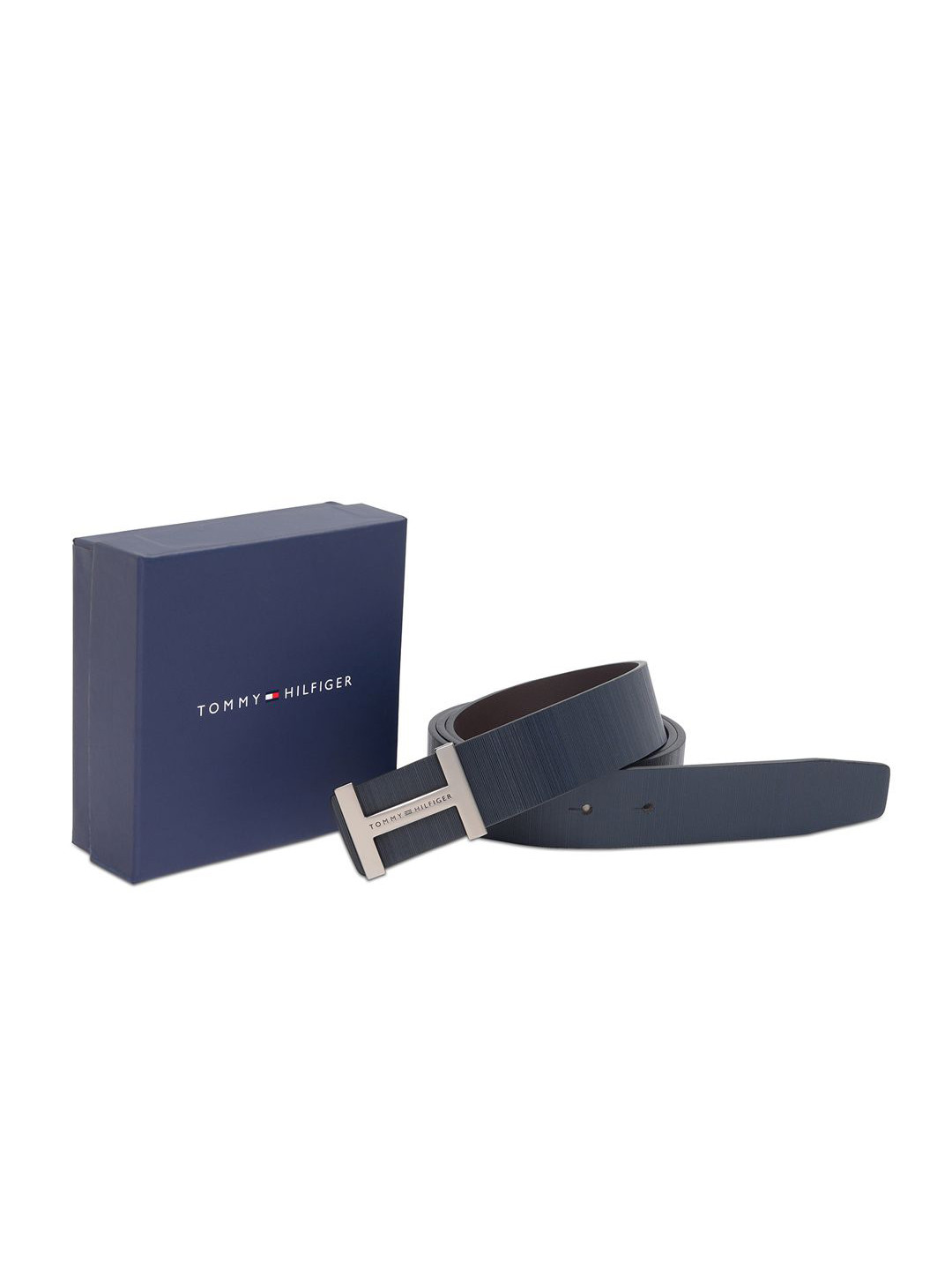 

Tommy Hilfiger Men Solid Push Pin Closure Formal Belt, Navy blue