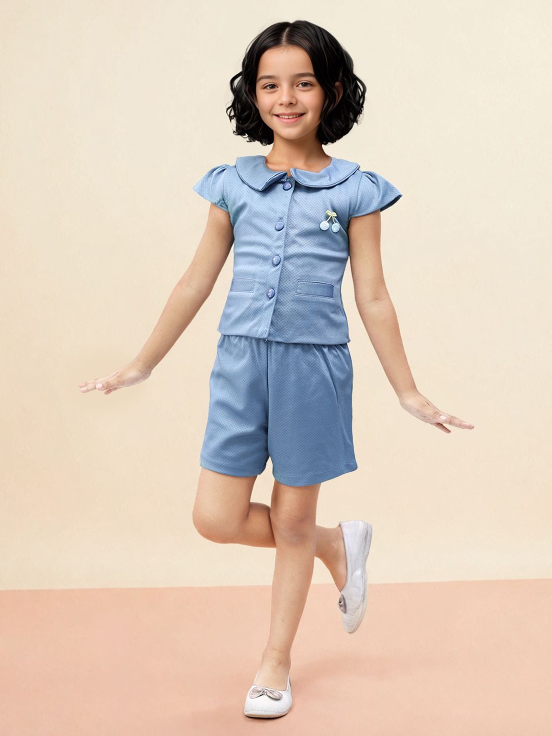 

Toonyport Girls Self Design Peter Pan Collar Top with Shorts, Blue