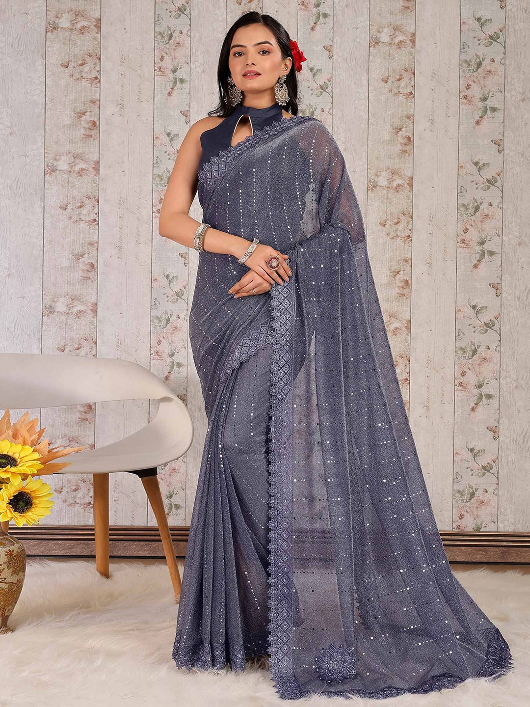 

VRAGI Floral Sequinned Saree, Navy blue