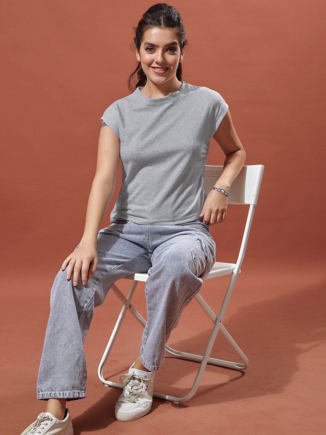 

STHULAS Women Round Neck Pockets T-shirt, Grey