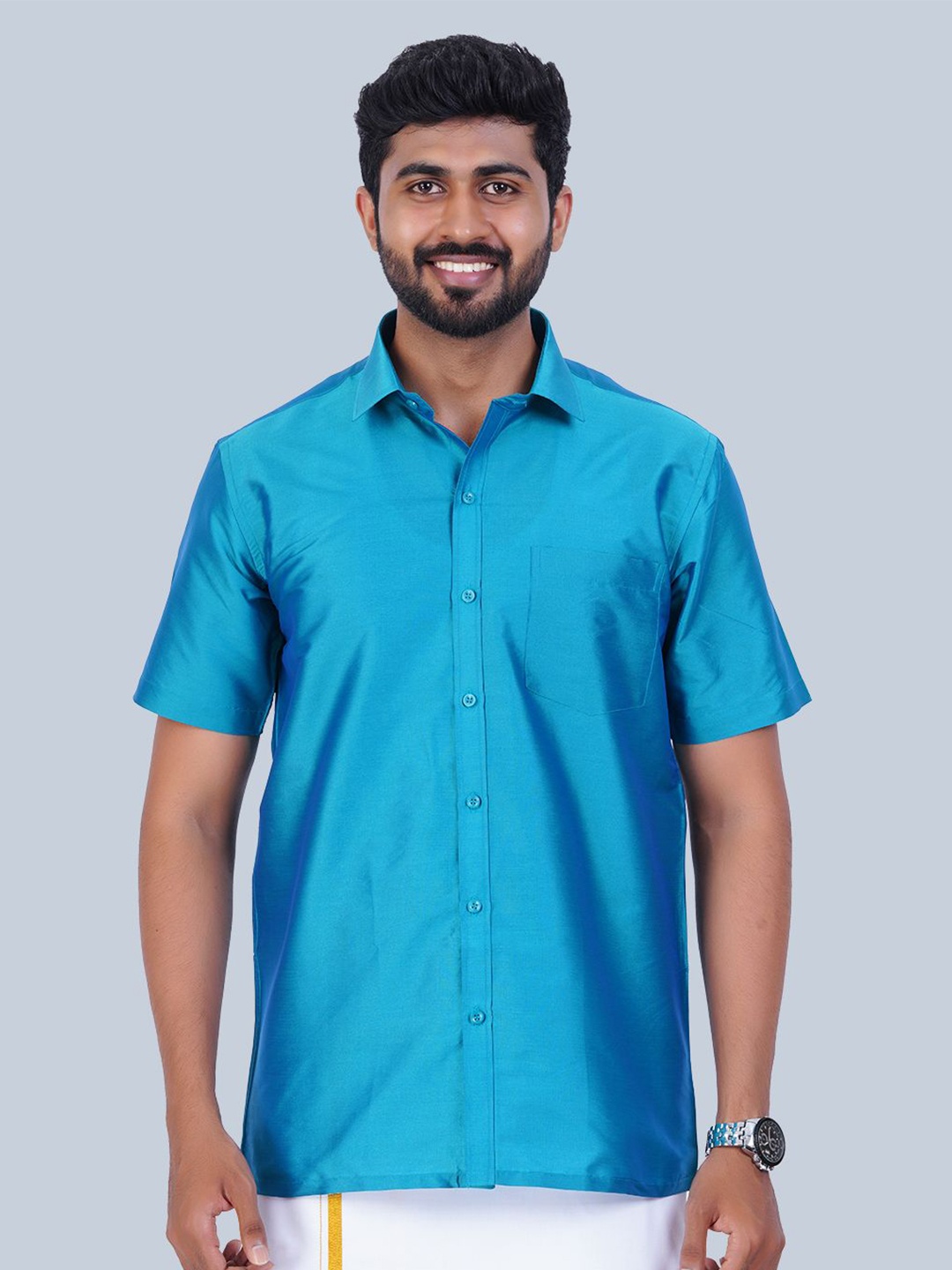 

THANGAMAGAN Men Standard Spread Collar Solid Casual Shirt, Blue