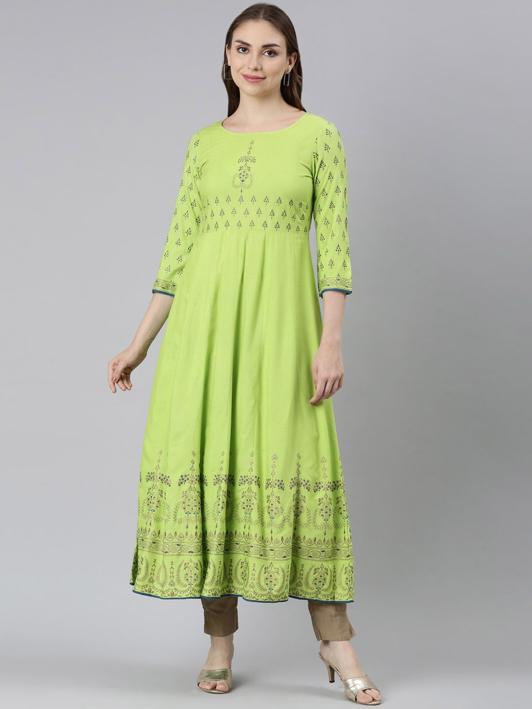 

Souchii Printed Anarkali Kurta, Lime green