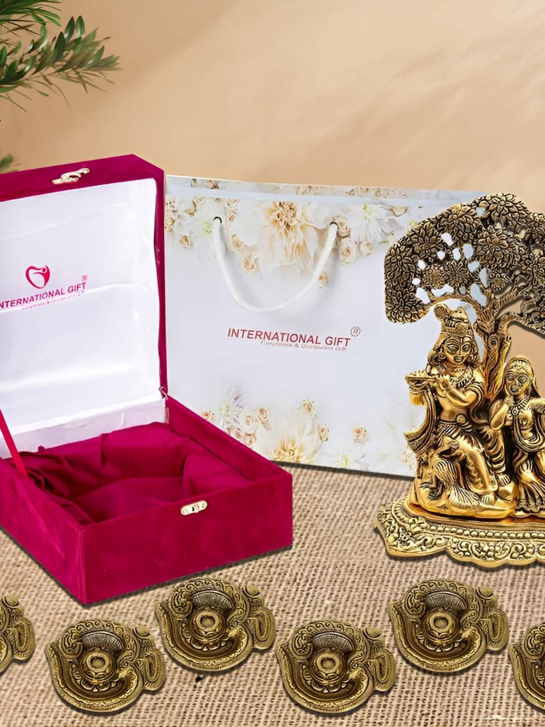 

INTERNATIONAL GIFT Gold-Toned 7 Pieces Showpiece With Best Wishes Tag and Velvet Box