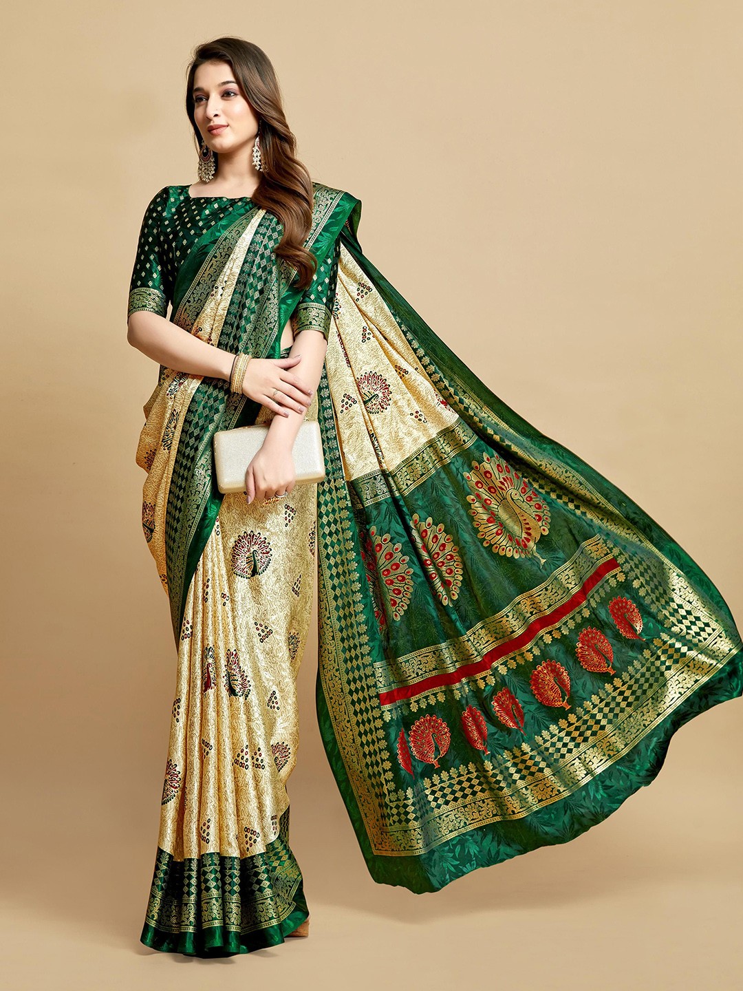 

ALAGINI Woven Design Zari Banarasi Saree, Green