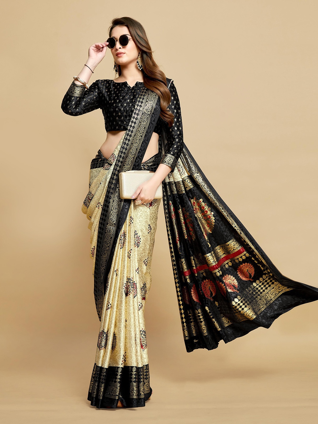 

ALAGINI Ethnic Motifs Zari Banarasi Saree, Beige