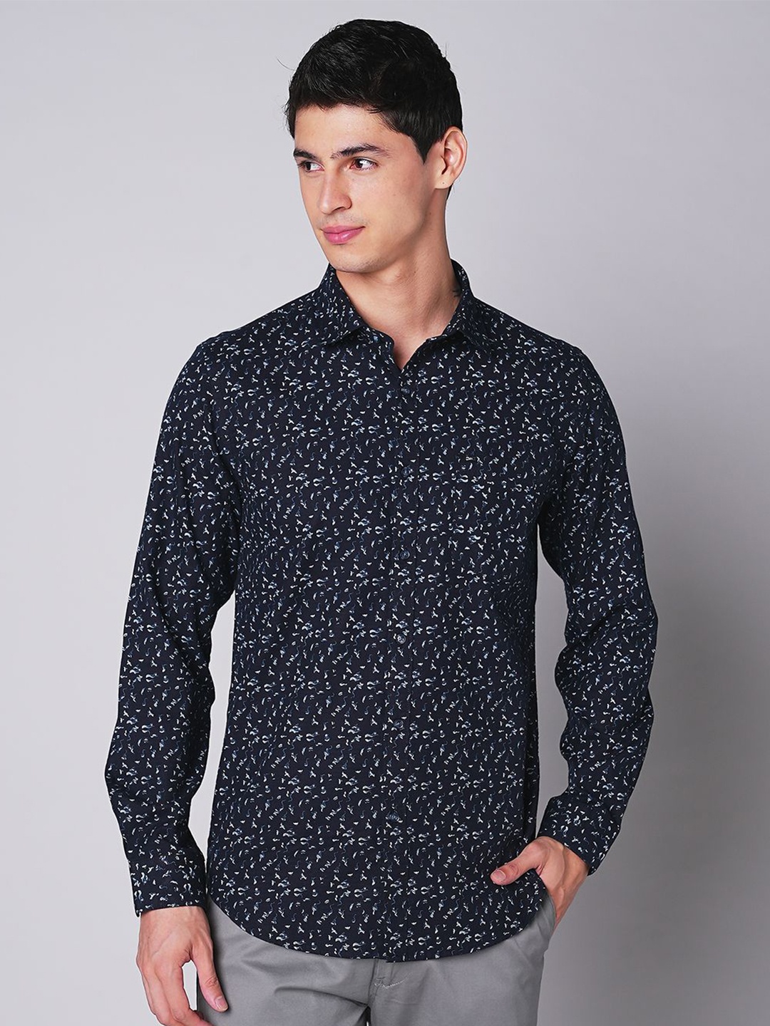 

MOZZO Men Slim Fit Opaque Printed Casual Shirt, Black