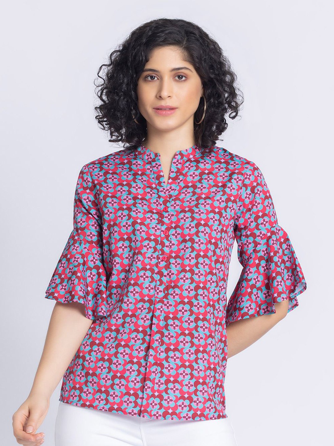 

SHAYE Floral Printed Mandarin Collar Shirt Style Top, Pink