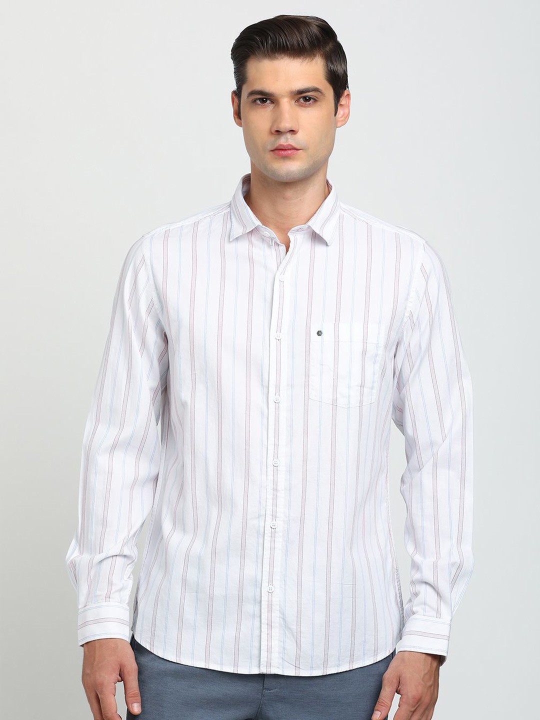 

Turtle Men Striped Spread Collar Pure Cotton Casual Shirt, White