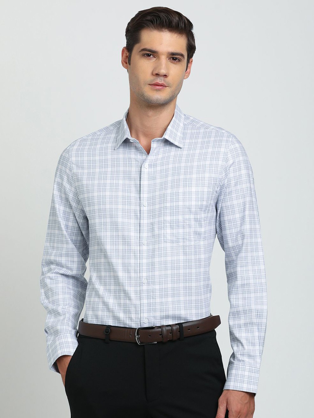 

Turtle Men Checked Spread Collar Cotton Classic Slim Fit Formal Shirt, White