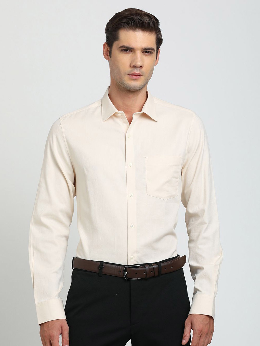 

Turtle Men Classic Slim Fit Opaque Formal Shirt, Peach