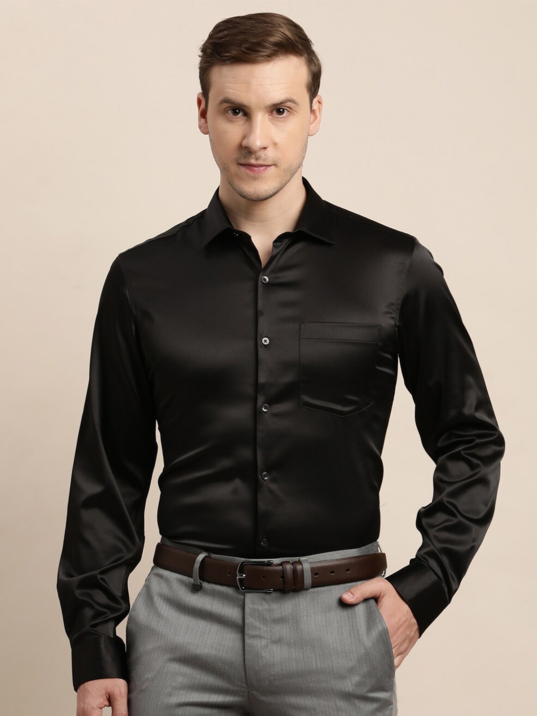 

Turtle Men Premium Slim Fit Solid Spread Collar Casual Shirt, Black