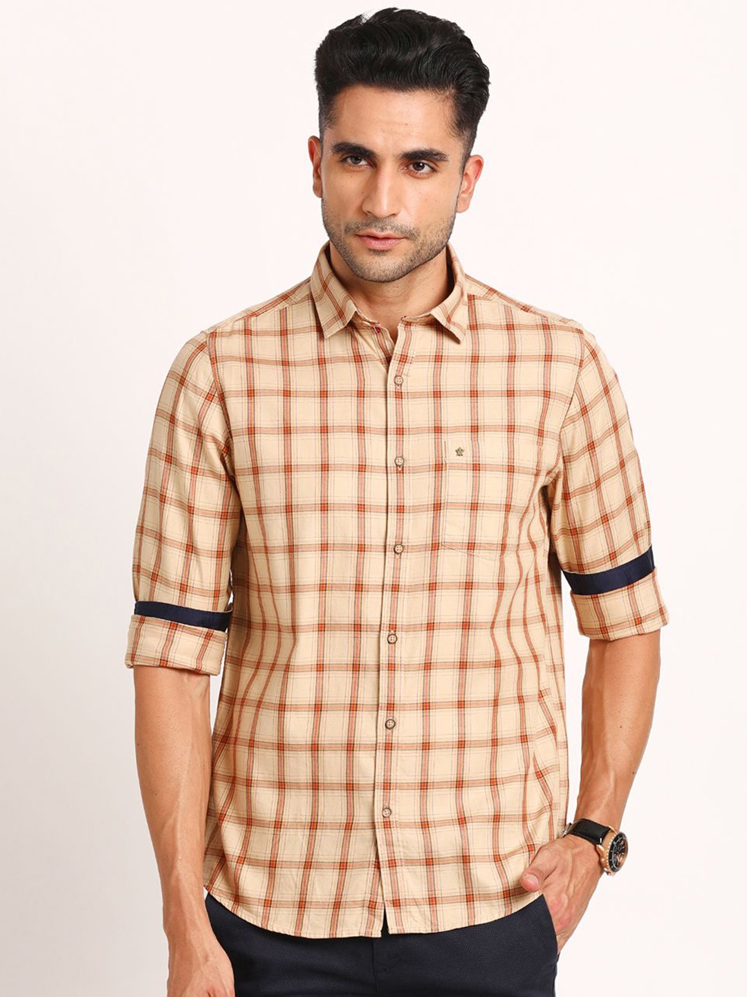 

Turtle Men Checked Spread Collar Pure Cotton Casual Shirt, Beige