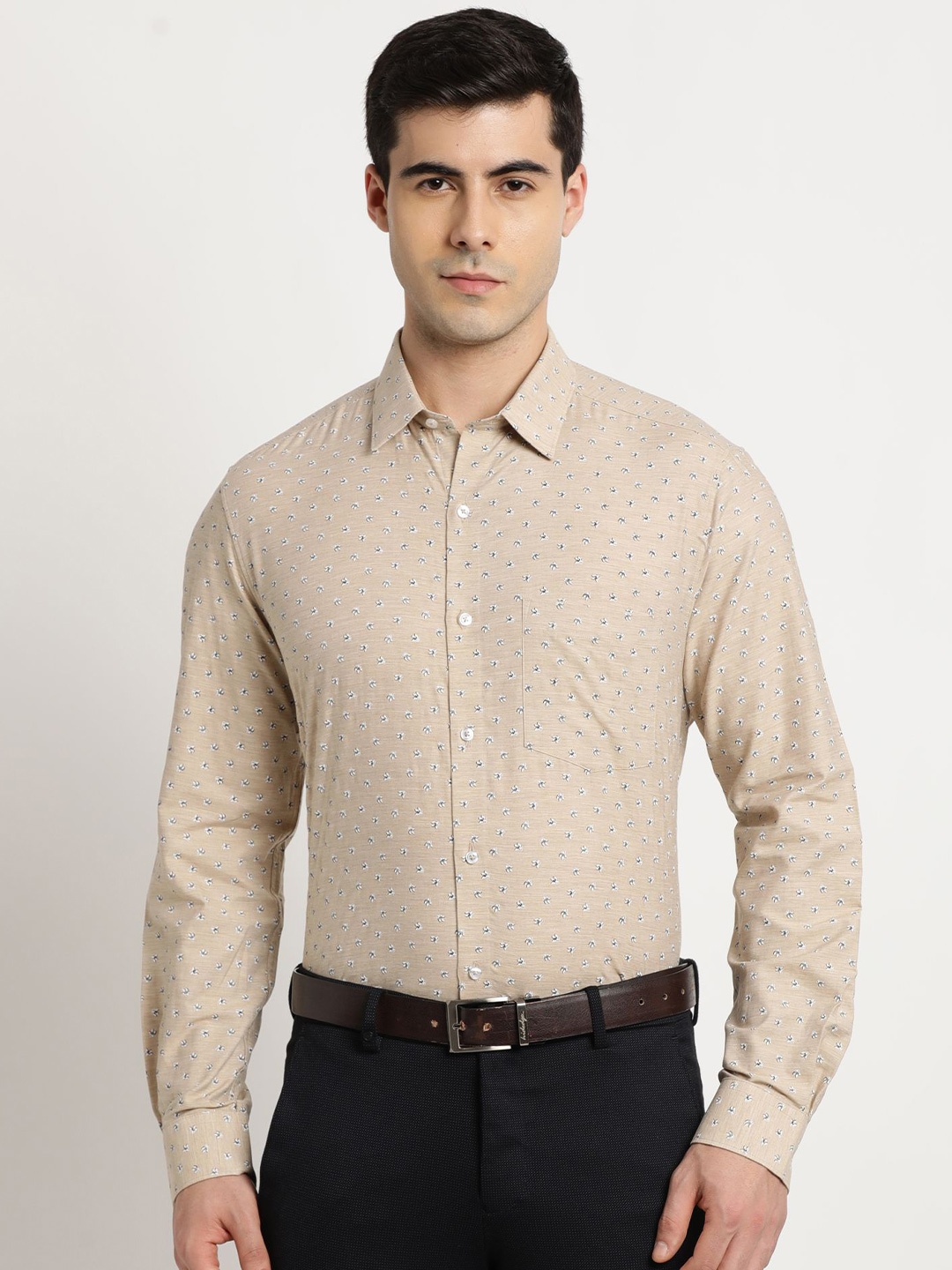 

Turtle Men Micro Disty Printed Spread Collar Pure Cotton Formal Shirt, Beige