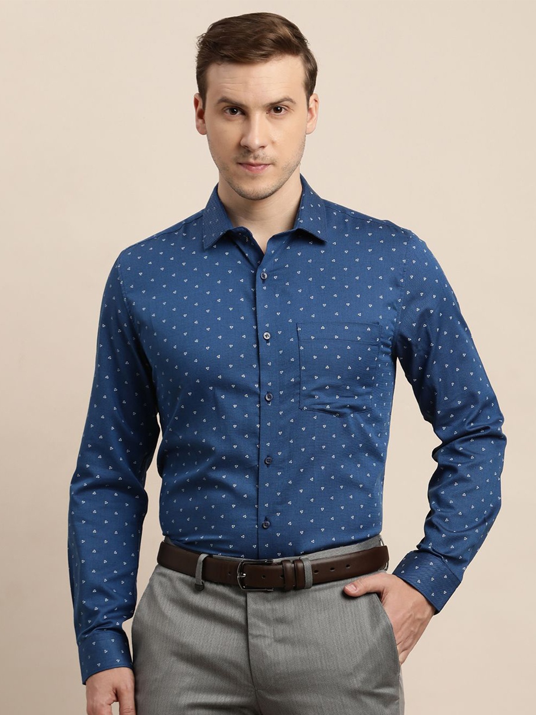 

Turtle Men Micro Ditsy Printed Spread Collar Formal Shirts, Blue