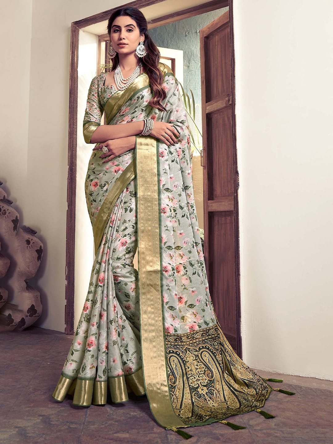 Panzora Floral Zari Tussar Saree, Green