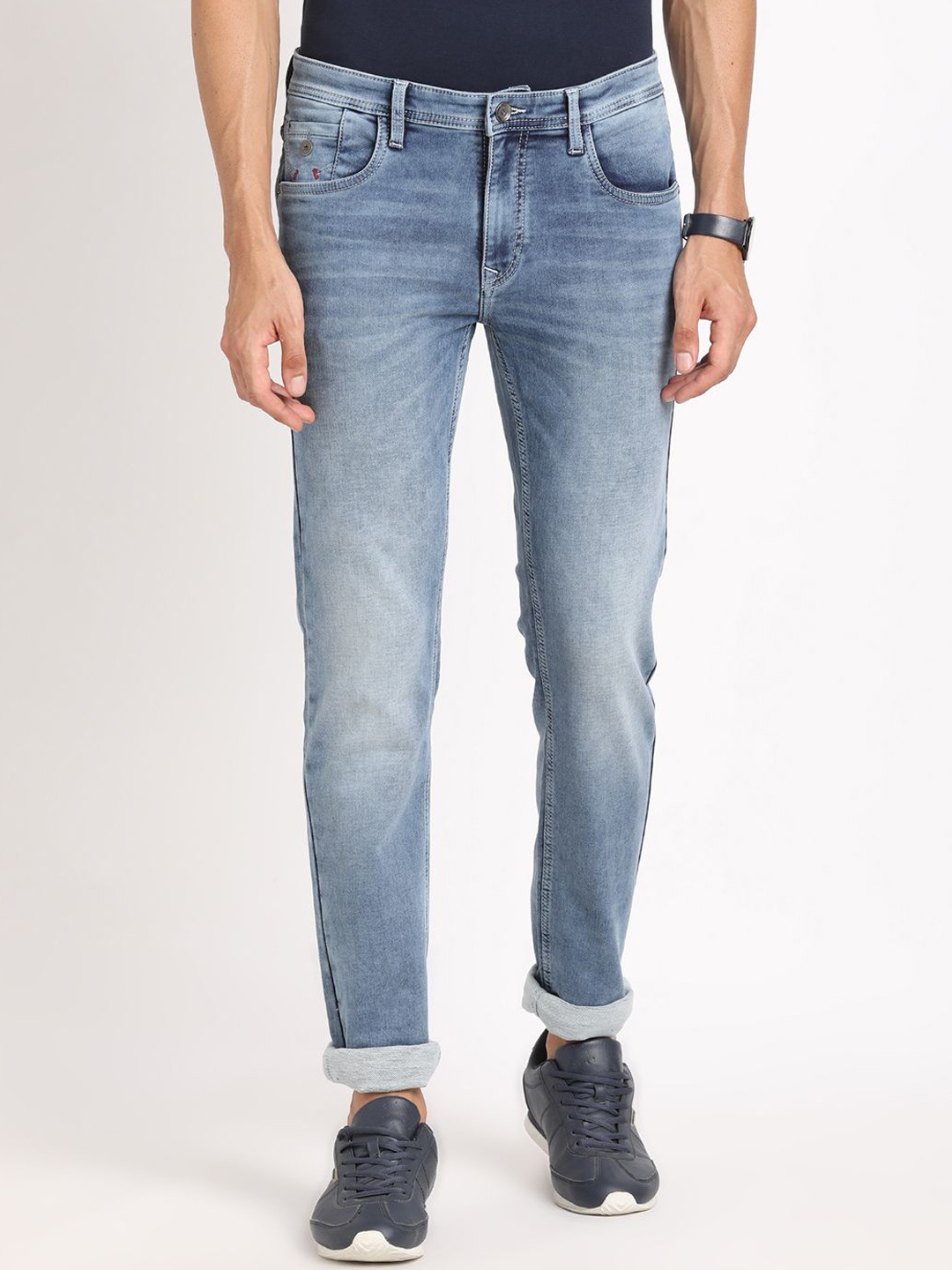

Turtle Men Narrow Tapered Fit Heavy Fade Stretchable Clean Look Jeans, Blue