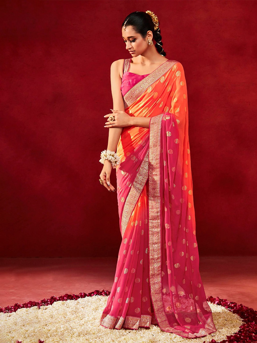 

Panzora Ethnic Motifs Woven Design Zari Saree, Pink