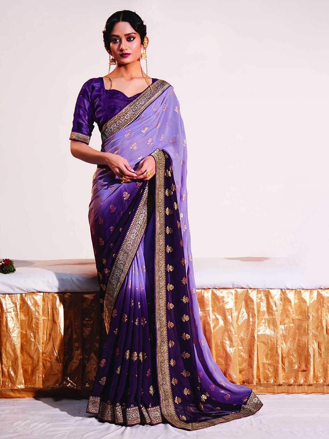 

Panzora Floral Zari Saree, Purple
