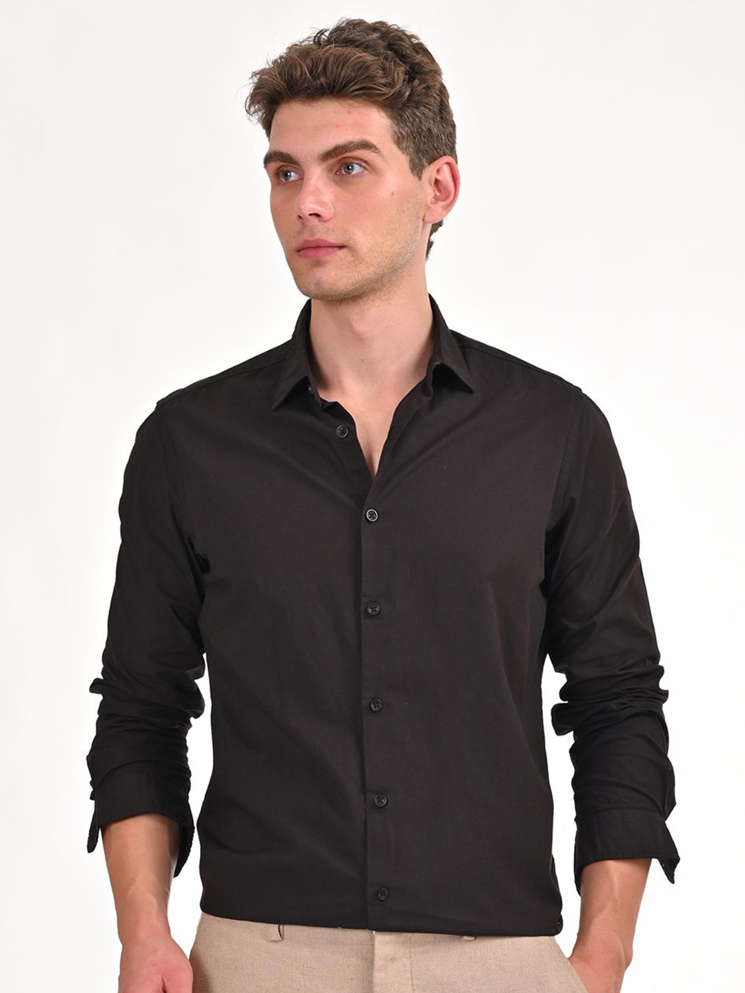 

POE Men Solid Pure Cotton Spread Collar Smart Slim Fit Casual Shirt, Black