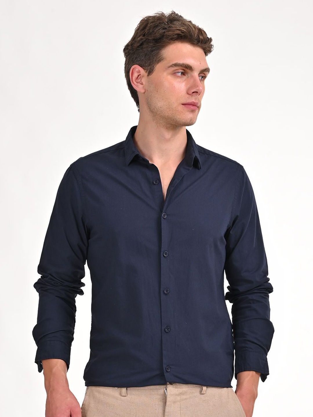 

POE Men Solid Pure Cotton Smart Slim Fit Casual Shirt, Navy blue