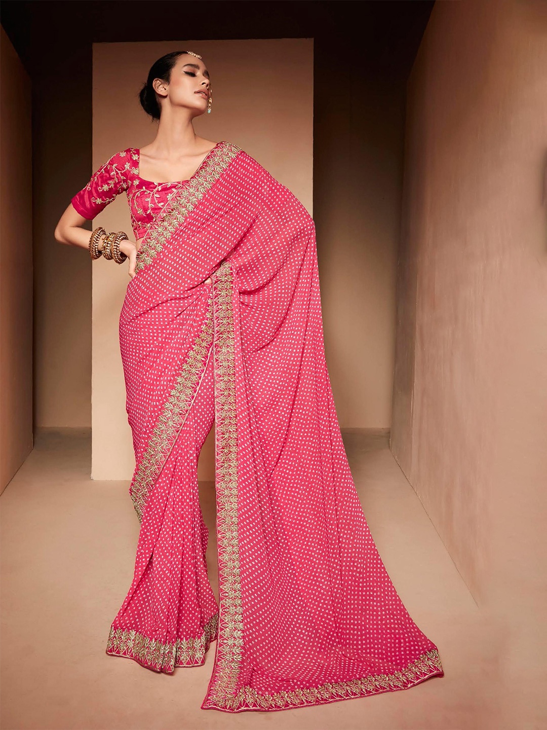 

Panzora Bandhani Embroidered Bandhani Saree, Pink