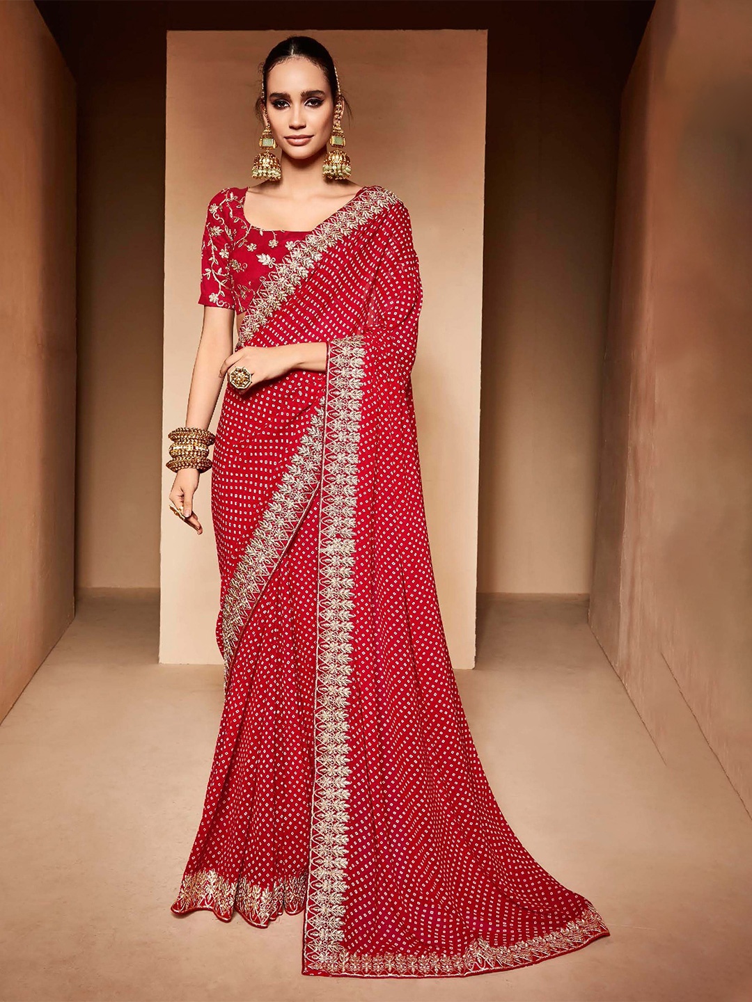 

Panzora Bandhani Embroidered Bandhani Saree, Red