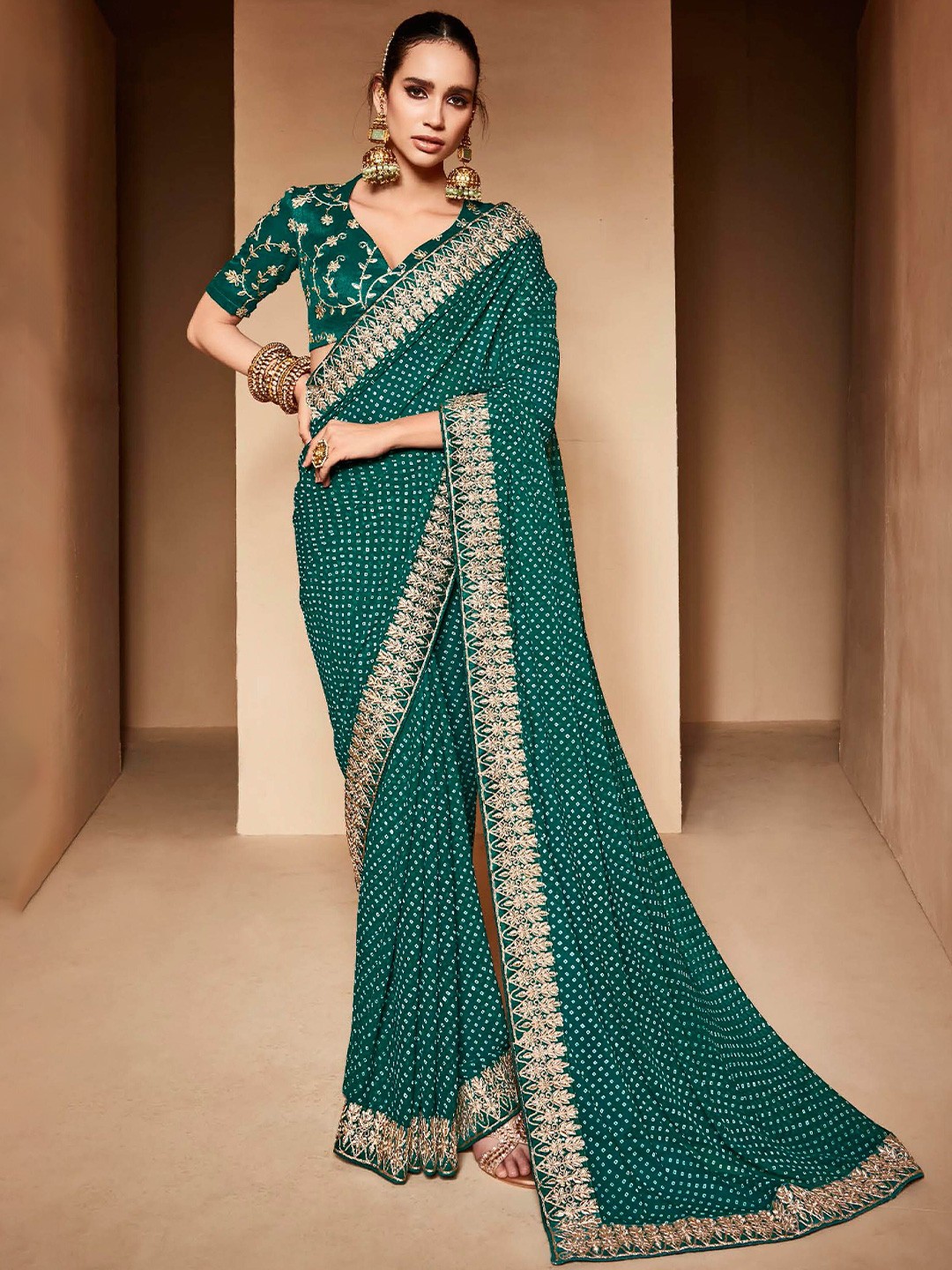 

Panzora Bandhani Zardozi Bandhani Saree, Teal
