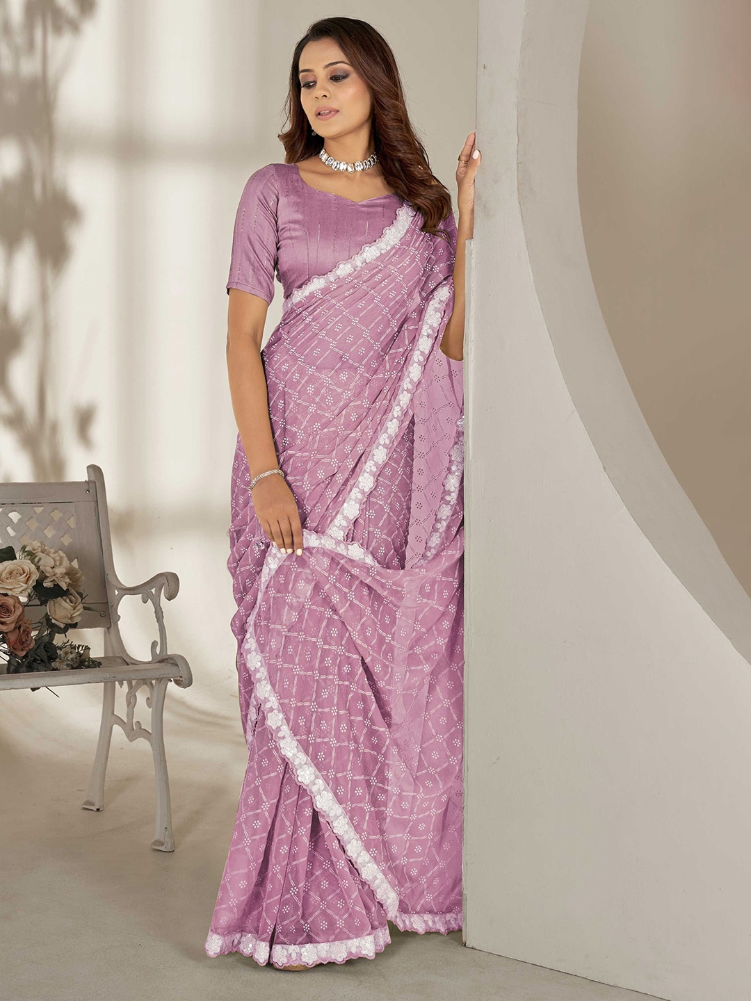

Panzora Floral Sequinned Saree With Blouse Piece, Lavender