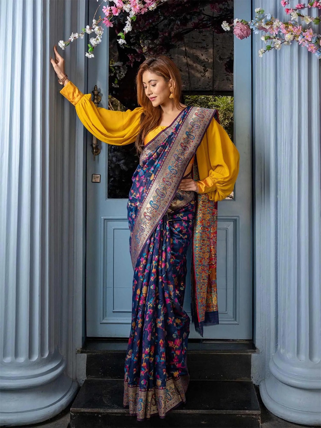 

ALAGINI Woven Design Zari Pashmina Saree, Blue
